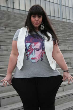 + Let’s dance Mister Bowie +