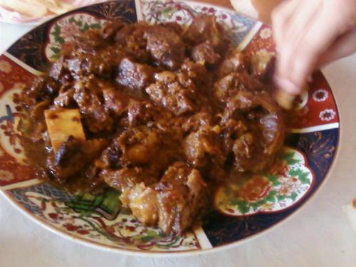 Tajine de viande mhamer et tag