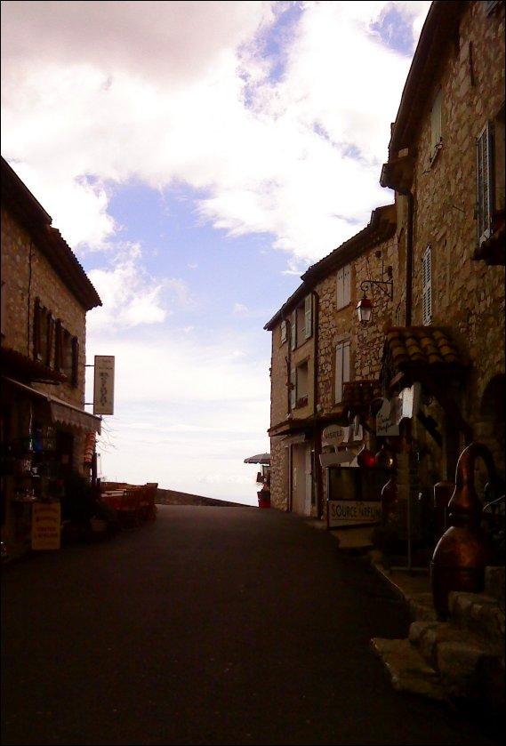 Début Mars...Gourdon. Début Mars...Gourdon.