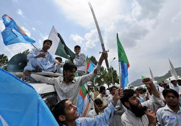 Allah Akbar ! Allah Akbar !