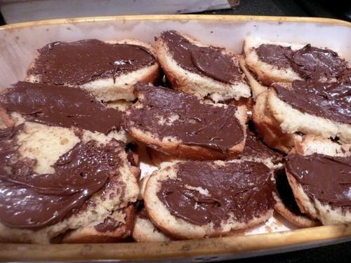 Brioche and Nutella Pudding, avec des poires aussi...