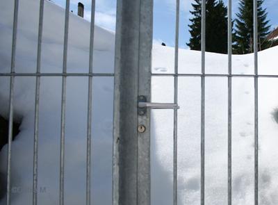 Photos du jour: 15 mars 2009 La Chaux-de-Fonds: neige sale 15 mars 2009