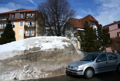 Photos du jour: 15 mars 2009 La Chaux-de-Fonds: neige sale 15 mars 2009