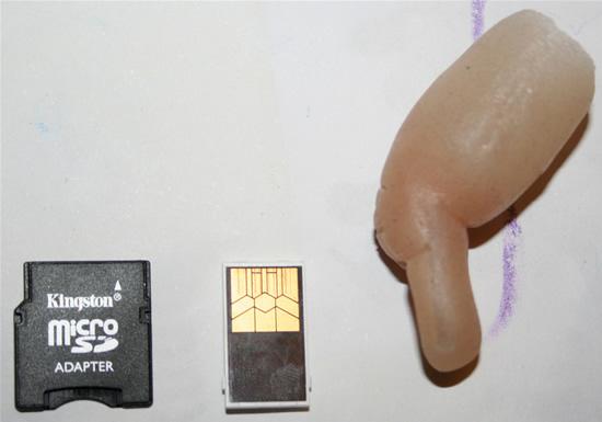 Une clé USB à la place d’un doigt Une clé USB à la place d’un doigt