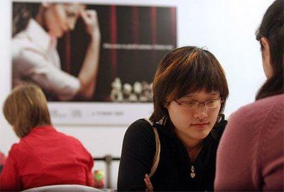 Grand Prix Fide Féminin à Istanbul : la ronde 9 à 14h La joueuse d'échecs chinoise Zhao Xue © photo ChessBase
