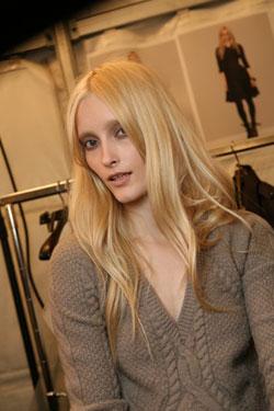 Beauté des défilés : Backstage Buberry Prorsum