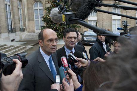 Bouclier fiscal : 14.000 bénéficiaires pour un coût total de 458 millions d' euros isf-bouclier-fiscal-crise-sarkozy-woerth-budget-economie-lagarde-mehaignerie-de-villepin-cope