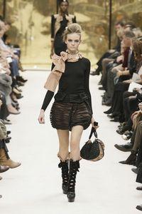 Défilé... regardez! vuitton_rf9_0563_reference