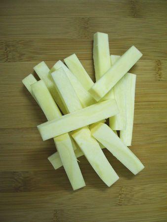 Tailler un légume en bâtonnets... PanaisJardini_re19