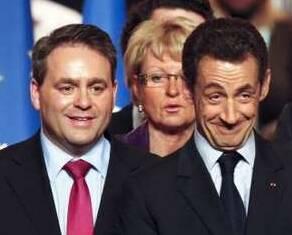Après 1/2 journée en banlieue, Nicolas Sarkozy va jouer à Robocop chez les picards