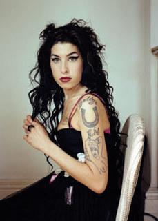 Amy Winehouse: Sa maison de disques lui a dit: No!No!No!