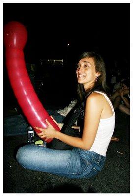 Les filles aussi ont le droit de dire prout!