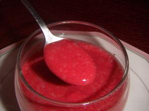 Soupe de fraises onctueuse PICT0008