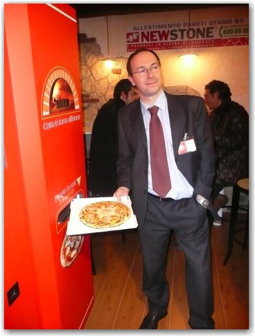 lets-pizza-vending-machine-02 lets-pizza-vending-machine-02