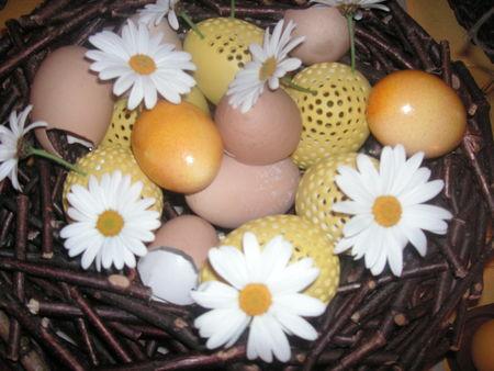 Table Pâques jaune-brune PICT0028_0002