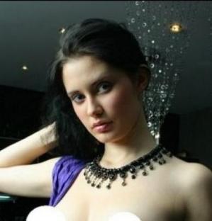 Des photos nues de Miss Russie circulent le net, sa carrière ruinée