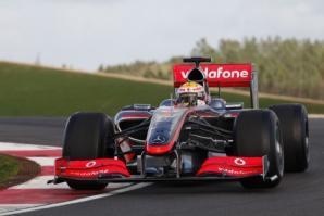 F1 - Lewis Hamilton : 'C'est très dur de piloter avec cette voiture'