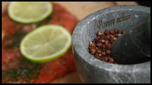 ** Du Saumon mariné dit Saumon mariné ou gravlax (1)