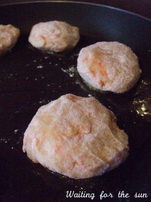 ≈ CROQUETTES DE CRABE ET PESTO DE MESCLUM, et le pesto mis à lhonneur sur la blogo culinaire ≈ ≈ CROQUETTES DE CRABE ET PESTO DE MESCLUM, et le pesto mis à lhonneur sur la blogo culinaire ≈