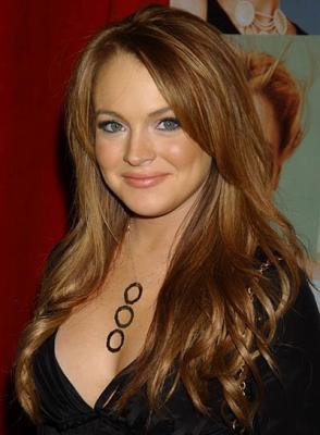 Lindsay Lohan va faire des collants