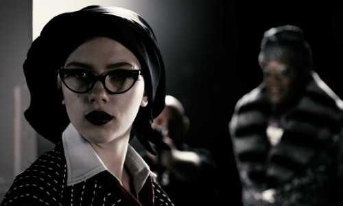 THE SPIRIT perd ses plumes THE SPIRIT perd ses plumes