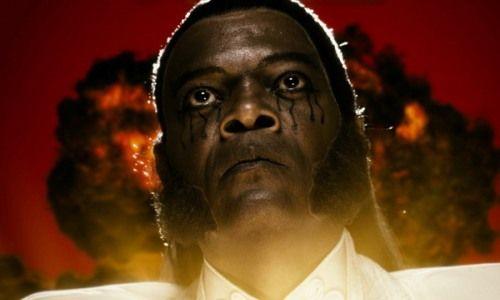 THE SPIRIT perd ses plumes THE SPIRIT perd ses plumes