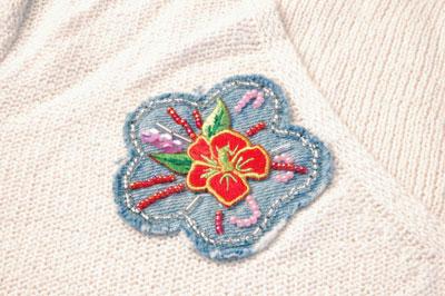 Customisation de Pâques Pull avec ecusson brodé