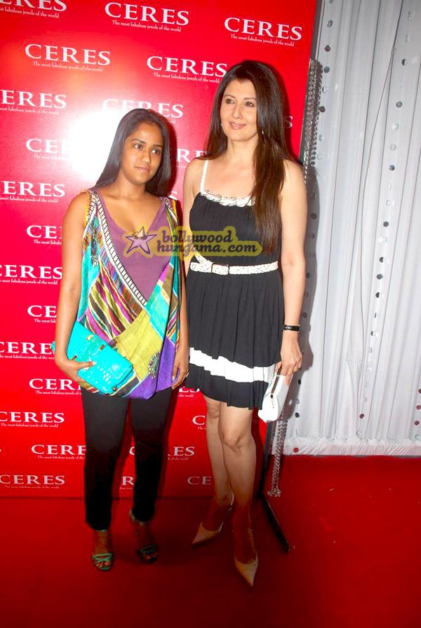 Genelia and Farah Khan at Ceres Store launch, Arpita Khan, Sangeeta Bijlani Genelia & Farah à l'ouverture de Ceres Store
