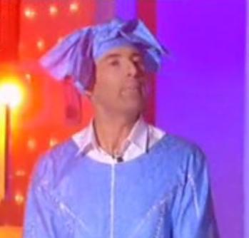 Nicolas Canteloup imite Ségolène Royal en boubou (vidéo) Nicolas Canteloup imite Ségolène Royal en boubou
