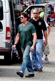 The Expendables, de Sylvester Stallone : une avalanche de photos !! the-expendables