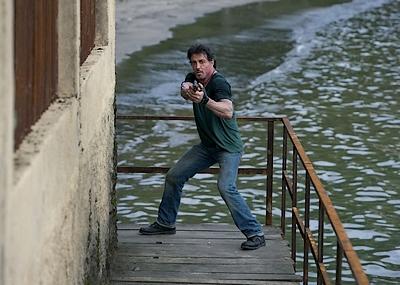 The Expendables, de Sylvester Stallone : une avalanche de photos !! the-expendables