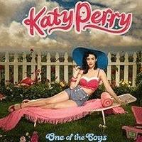 Katy Perry doit se rhabiller