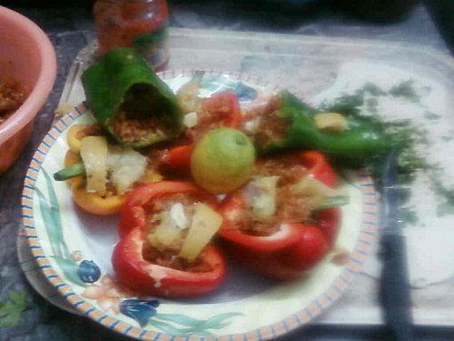 Brochettes et poivrons farcis +..balade.... Brochettes et poivrons farcis +..balade....
