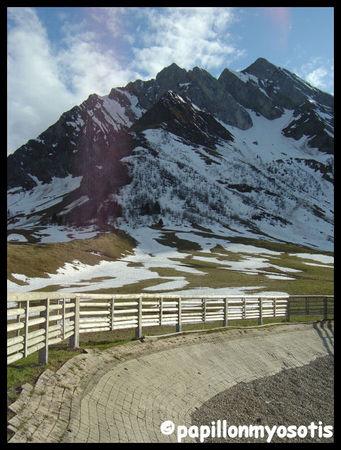 ÇA SE PASSE COMME ÇA DU CÔTE DE... Image2