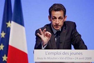 Chômage des jeunes, les fausses vérités de Nicolas Sarkozy