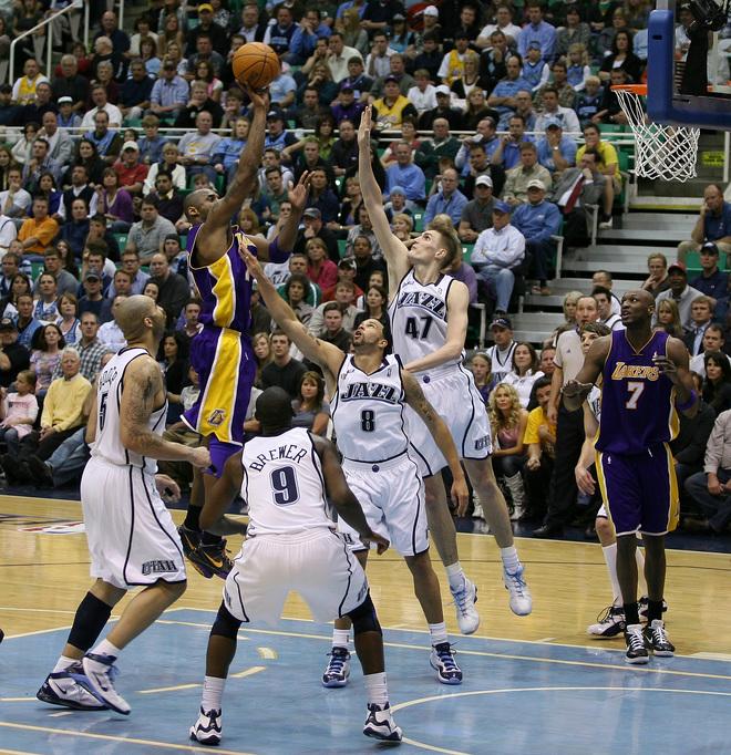 (Round 1 Game 4) 25.04.09: Lakers 108 - 94 Jazz (Round 1 Game 4) 25.04.09: Lakers 108 - 94 Jazz