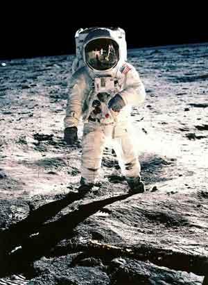  - discours-nixon-si-neil-armstrong-etait-mort-s-L-1