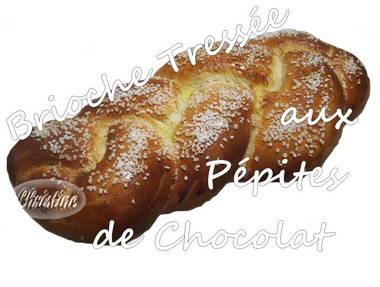 ~~ Brioche tressée aux pépites de chocolat (sans oeuf pour les allergiques) ~~ ~~ Brioche tressée aux pépites de chocolat (sans oeuf pour les allergiques) ~~