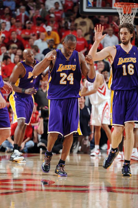 (Round 2 Game 3) 08.05.09: Lakers 108 - 94 Rockets
