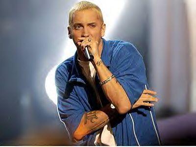 Eminem joue les rois de la provoc