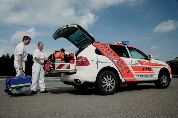 BMW X6 ambulance concept