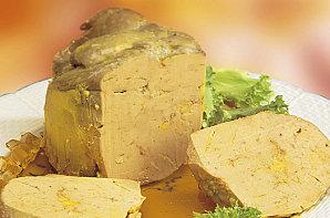 GERALDINE AU PAYS DES BONS VINS GERALDINE AU PAYS DES BONS VINS