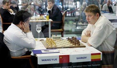 Le chinois Wang Yue hier face à l'Alexei Shirov