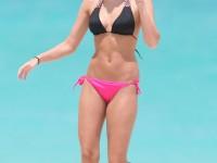 Miley Cyrus en bikini (11 photos)