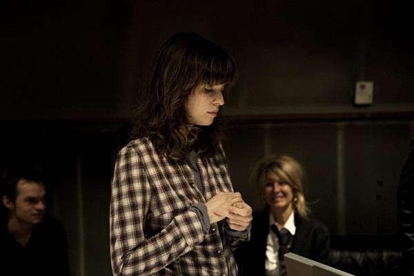 Cécile Cassel en studio... 6 Questions à… Cécile Cassel