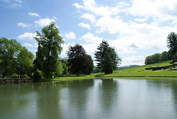 Les Jardins d'Annevoie en Mai ~ l'étang