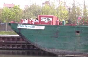 dock express a conflans fin d'oise