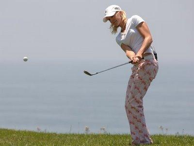 GOLF : Filles disponibles sur réservation