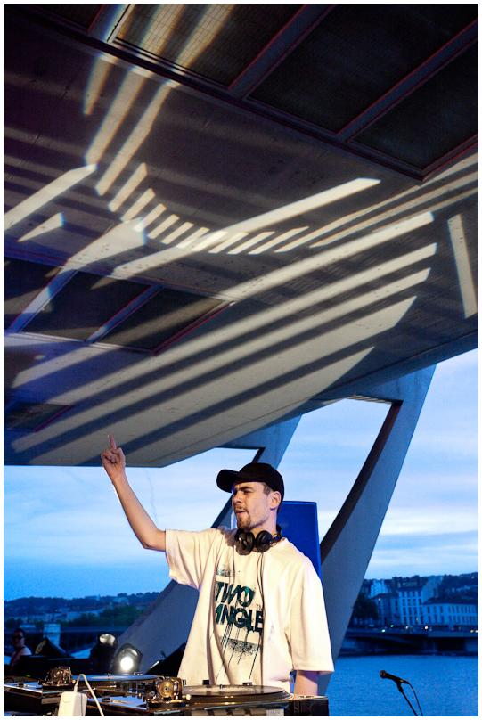 Nuits Sonores 2009 : Remerciements et Nuit 1 - 3 Nuits Sonores 2009 : Remerciements et Nuit 1 - 3