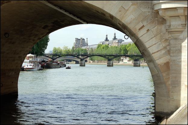 8-paris-palais-du-louvre.1243332165.jpg